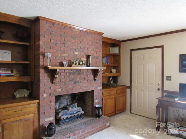 171 Fox Run Road, Forest City, NC 28043