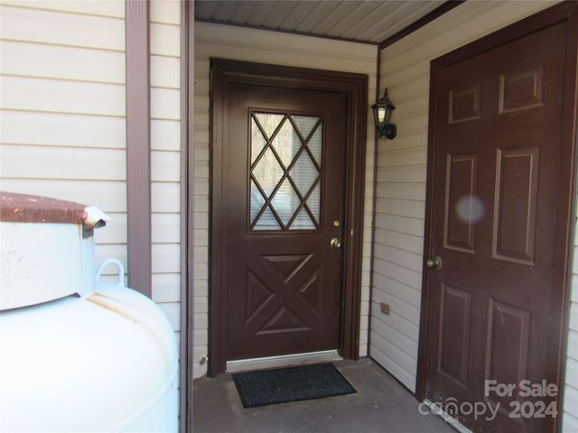 171 Fox Run Road, Forest City, NC 28043