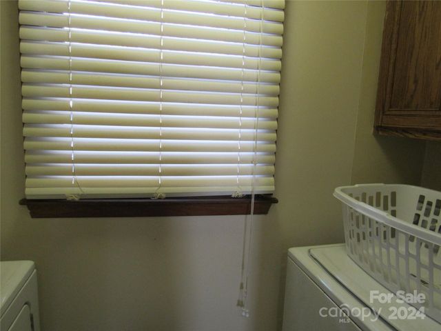 171 Fox Run Road, Forest City, NC 28043