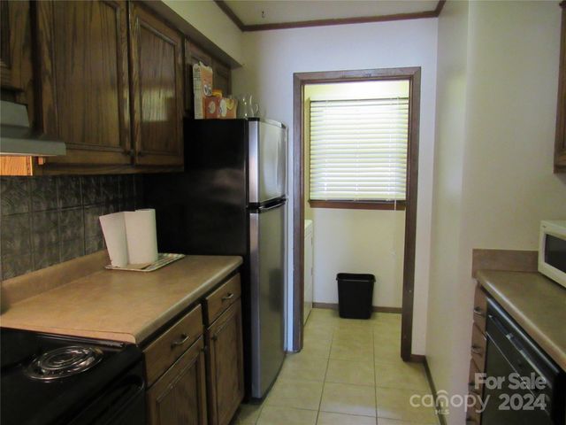 171 Fox Run Road, Forest City, NC 28043