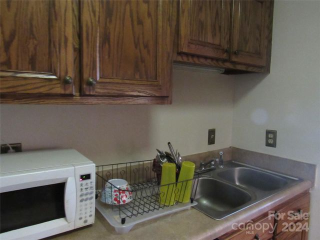171 Fox Run Road, Forest City, NC 28043