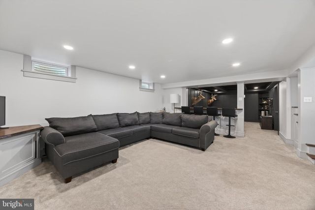 30 MERRIN RD, York, PA 17402