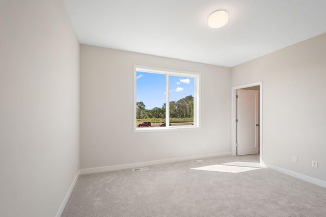 1214 Compton Avenue, River Falls, WI 54022