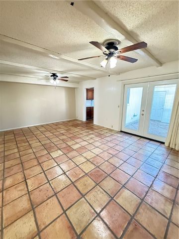 76 Townhouse, Corpus Christi, TX 78412