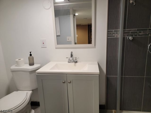 2231 Winfield St, Rahway City, NJ 07065