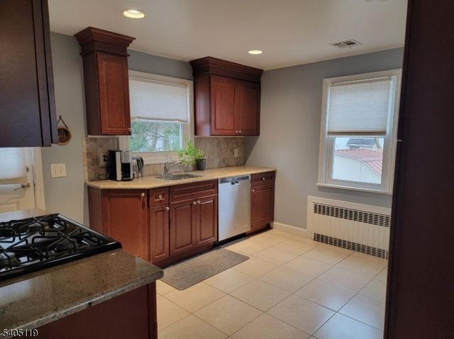 2231 Winfield St, Rahway City, NJ 07065