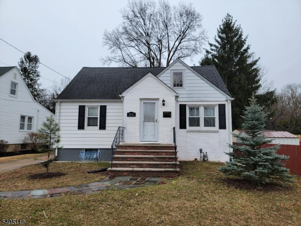 2231 Winfield St, Rahway City, NJ 07065