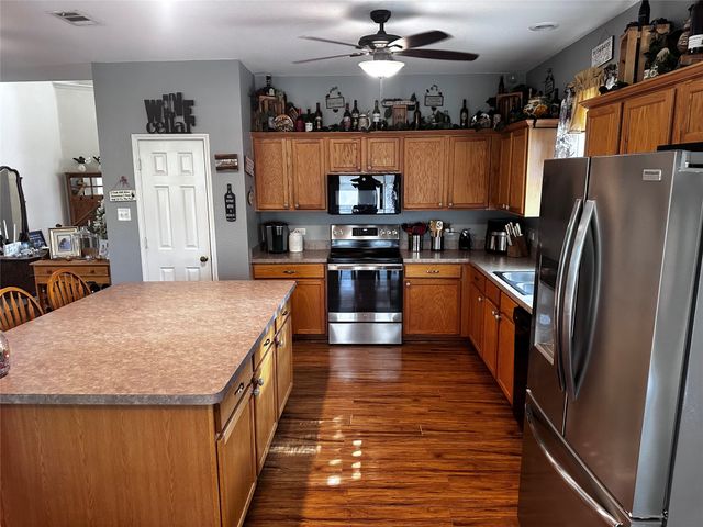 103 Denali Court, Terrell, TX 75160