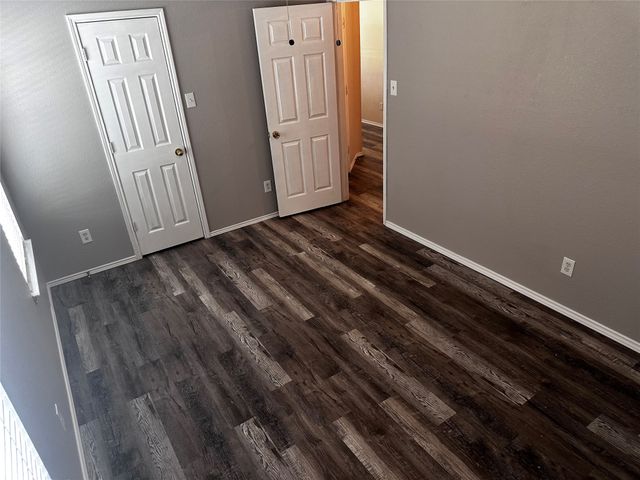 103 Denali Court, Terrell, TX 75160