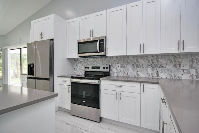 14193 80th Lane N, Loxahatchee, FL 33470