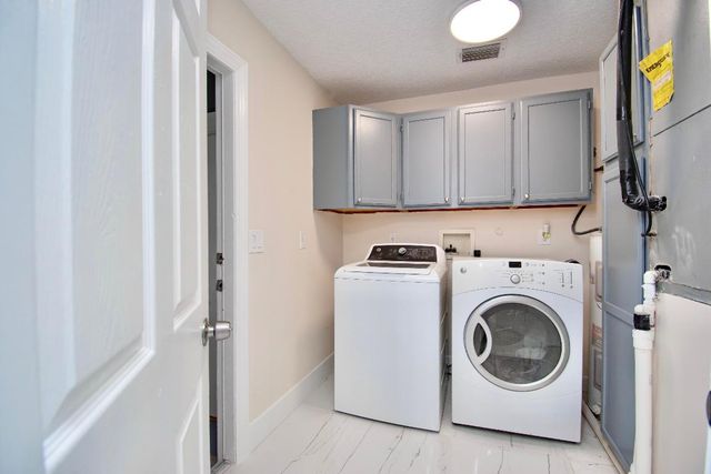 14193 80th Lane N, Loxahatchee, FL 33470