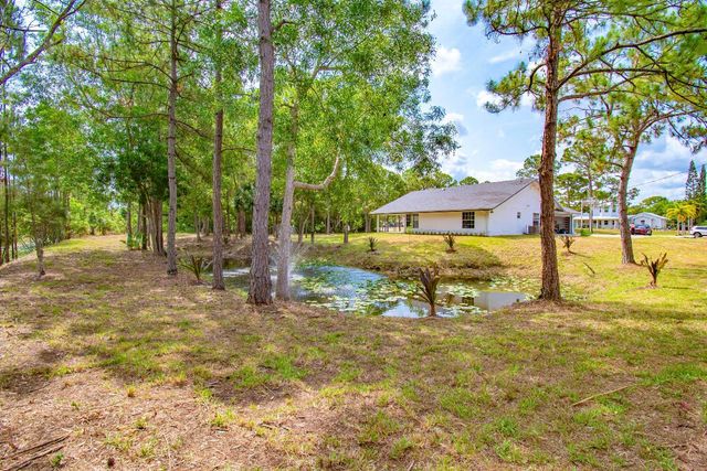 14193 80th Lane N, Loxahatchee, FL 33470