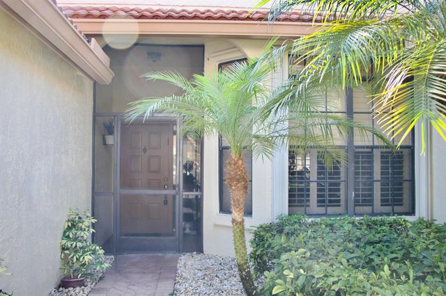 8304 Waterline Drive 103, Boynton Beach, FL 33472