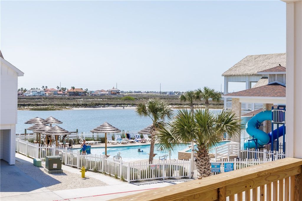 15009 Boca Grandi Dr, Corpus Christi, TX 78418 — photo 2