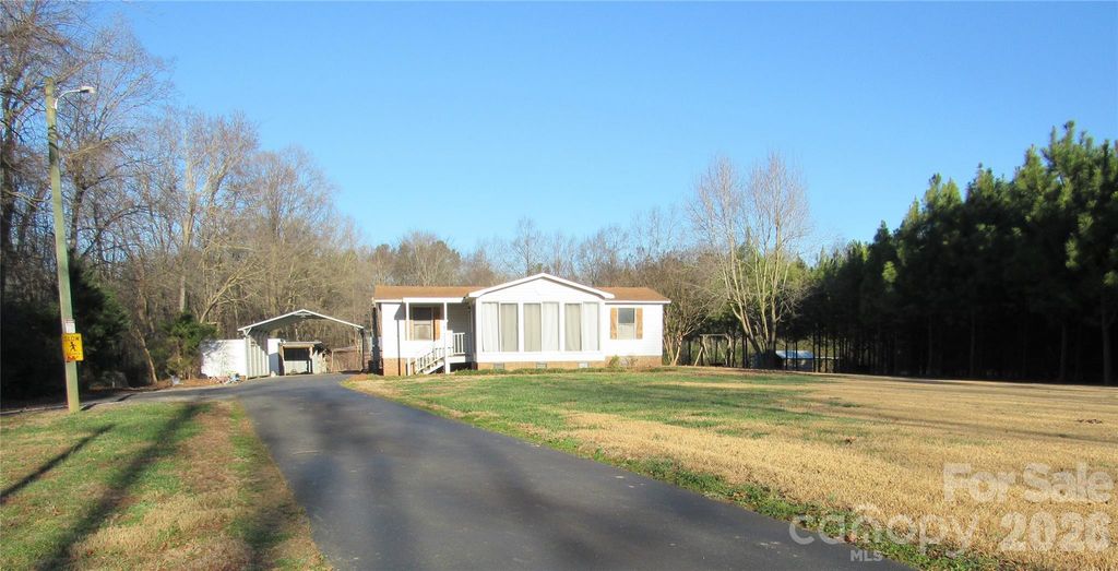 6825 Nance Tarlton Road, Marshville, NC 28103