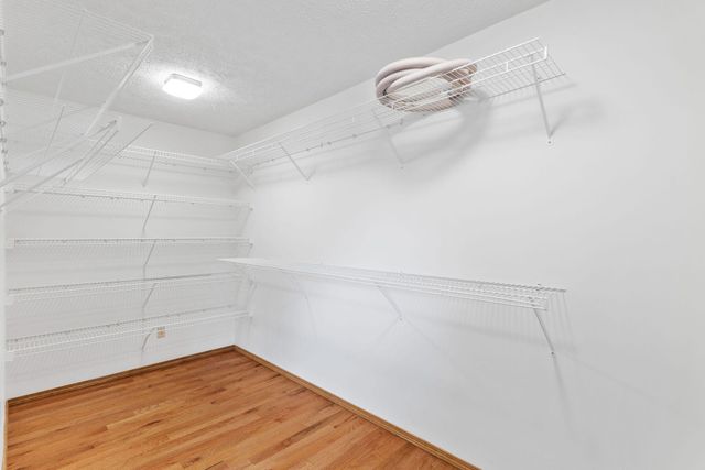 1319 Woodcastle Road, Nixa, MO 65714