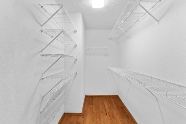 1319 Woodcastle Road, Nixa, MO 65714