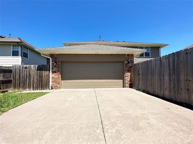 2812 Eaton Street, Norman, OK 73072