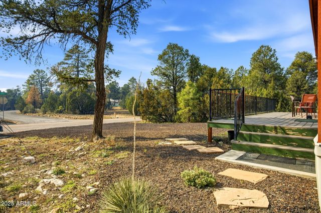 3144 TONTO Drive, Overgaard, AZ 85933