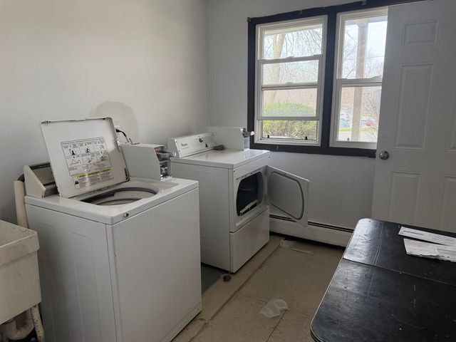 75 Willard Avenue 4, Elgin, IL 60120