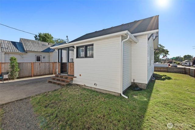 928 F Street, Centralia, WA 98531
