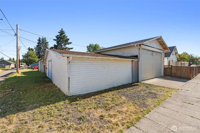 928 F Street, Centralia, WA 98531