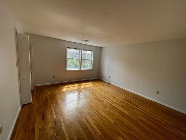 43 43 Merrymount Rd 7, Quincy, MA 02169