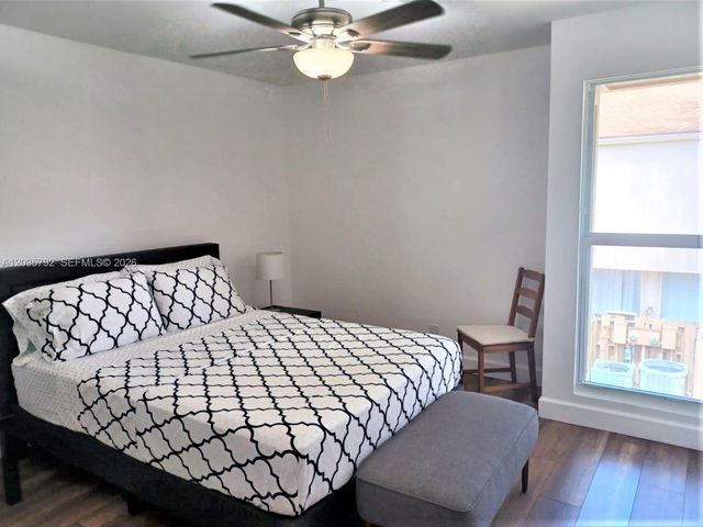 843 NW 81st Avenue 7, Plantation, FL 33324