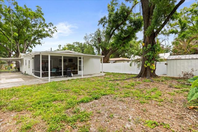 6908 N OREGON AVENUE, Tampa, FL 33604