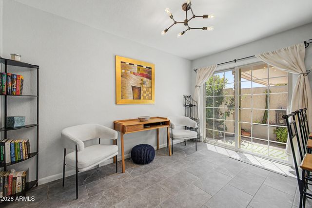 6270 N 78TH Street 325, Scottsdale, AZ 85250