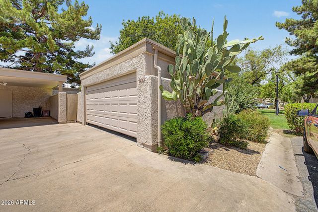 6270 N 78TH Street 325, Scottsdale, AZ 85250