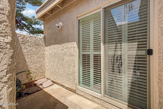 6270 N 78TH Street 325, Scottsdale, AZ 85250