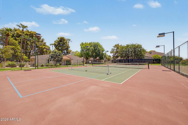 6270 N 78TH Street 325, Scottsdale, AZ 85250
