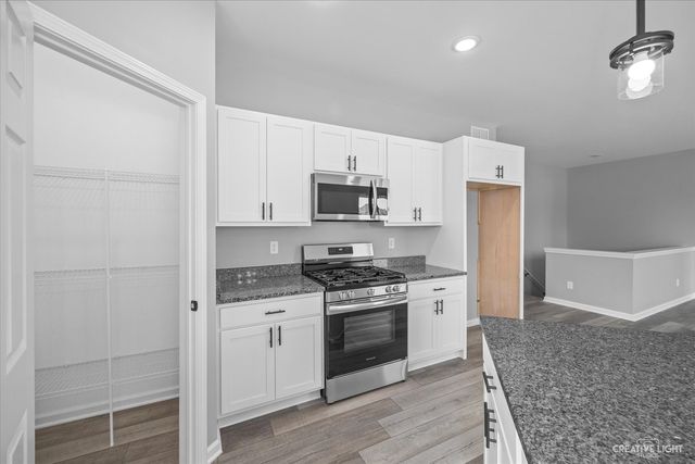 3431 Comstock Avenue, Dekalb, IL 60115