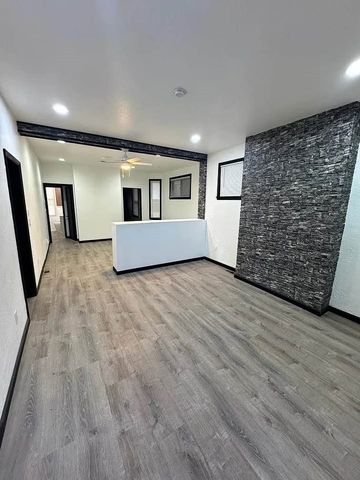 1525 Beechview Ave 1, Beechview, PA 15216