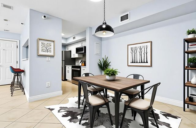 123 Yacht Club Way 207, Hypoluxo, FL 33462