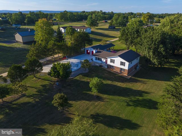 6529 MIDDLEWAY PIKE, Kearneysville, WV 25430