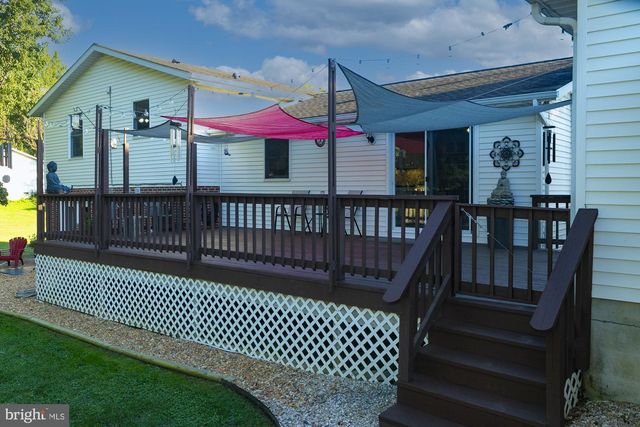6529 MIDDLEWAY PIKE, Kearneysville, WV 25430
