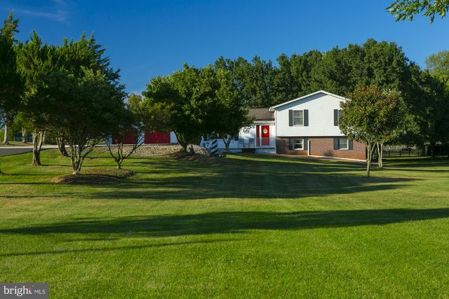 6529 MIDDLEWAY PIKE, Kearneysville, WV 25430
