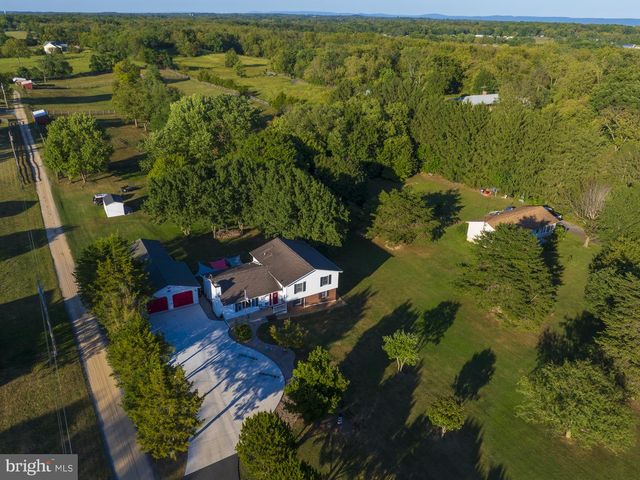 6529 MIDDLEWAY PIKE, Kearneysville, WV 25430