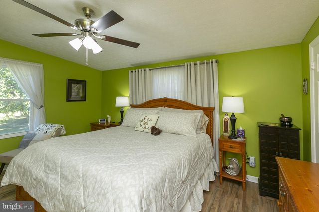 6529 MIDDLEWAY PIKE, Kearneysville, WV 25430