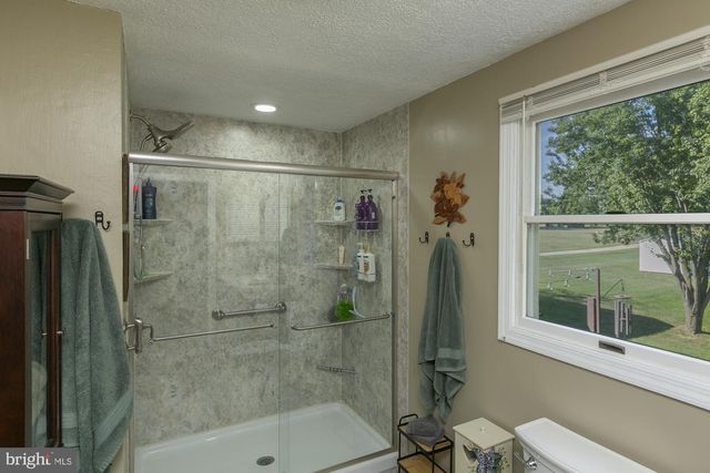 6529 MIDDLEWAY PIKE, Kearneysville, WV 25430
