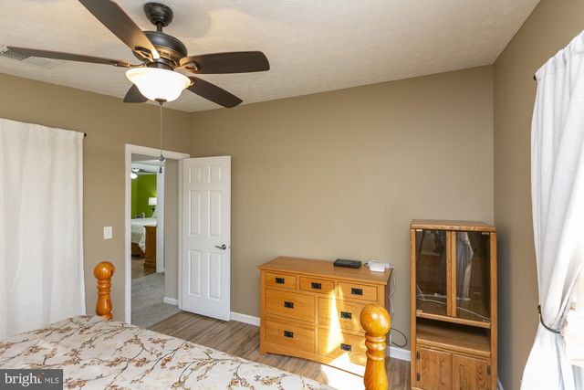 6529 MIDDLEWAY PIKE, Kearneysville, WV 25430