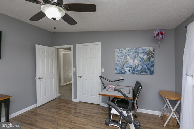 6529 MIDDLEWAY PIKE, Kearneysville, WV 25430