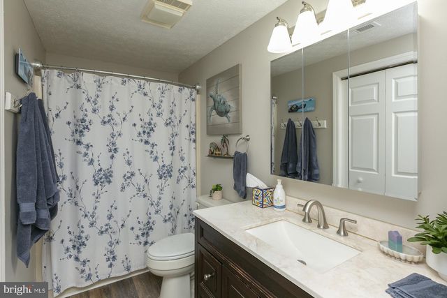 6529 MIDDLEWAY PIKE, Kearneysville, WV 25430