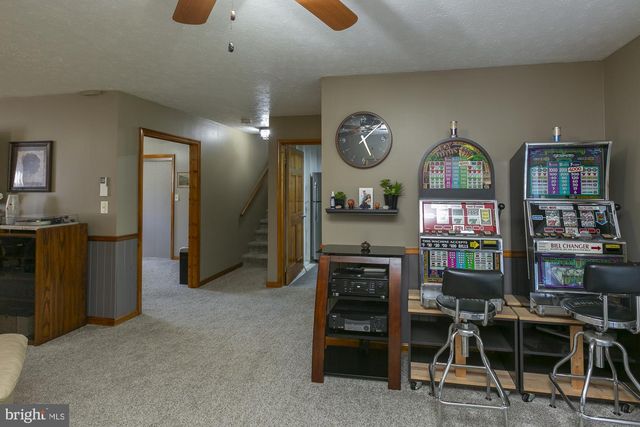 6529 MIDDLEWAY PIKE, Kearneysville, WV 25430
