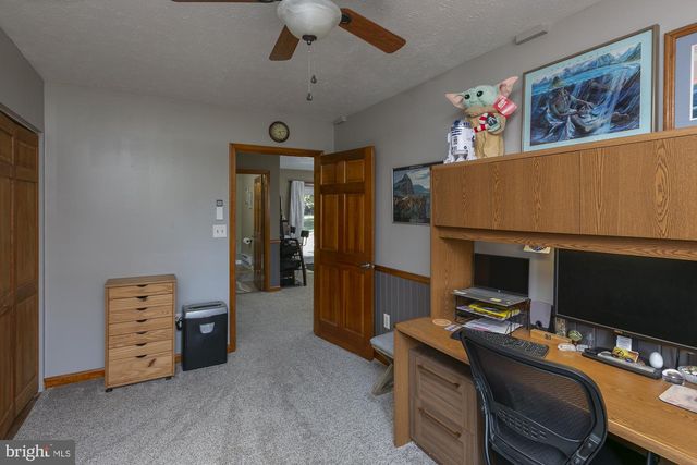 6529 MIDDLEWAY PIKE, Kearneysville, WV 25430