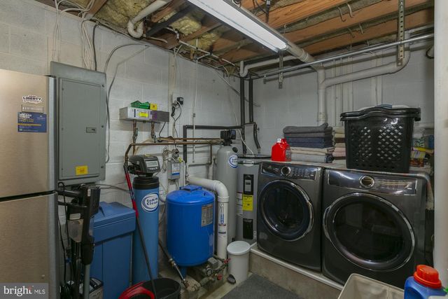 6529 MIDDLEWAY PIKE, Kearneysville, WV 25430