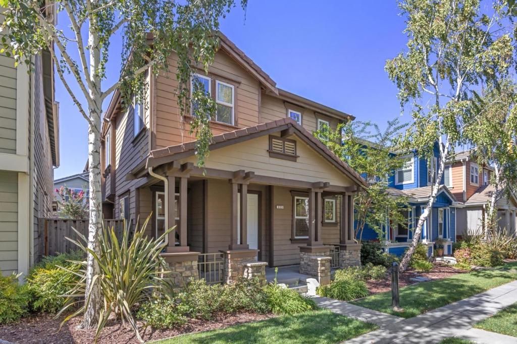325 Rayos Del Sol Drive, San Jose, CA 95116
