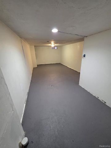 6409 Archdale Street, Detroit, MI 48228